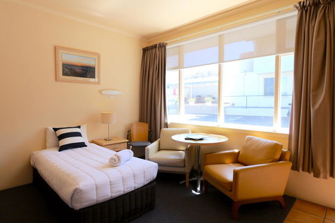 Harbour View Motel - Tourism TAS 37