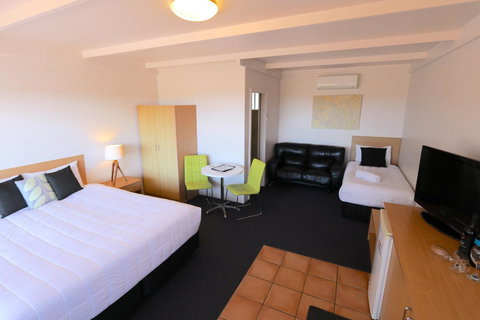 Harbour View Motel - Tourism TAS 18