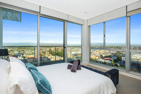 Glenelg Skyline Penthouse - Hobart Tourism 43