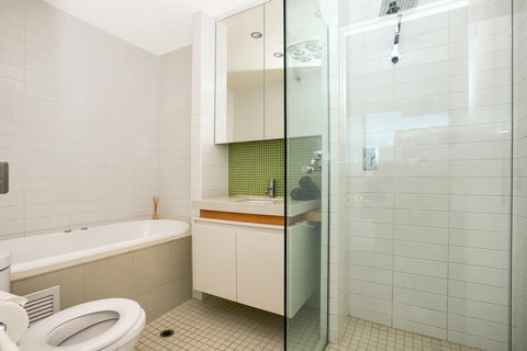 Glenelg Skyline Penthouse - Hobart Tourism 42