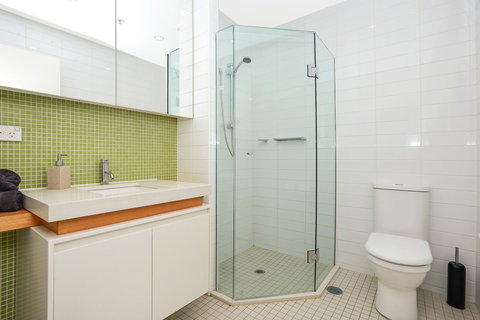 Glenelg Skyline Penthouse - Hobart Tourism 41