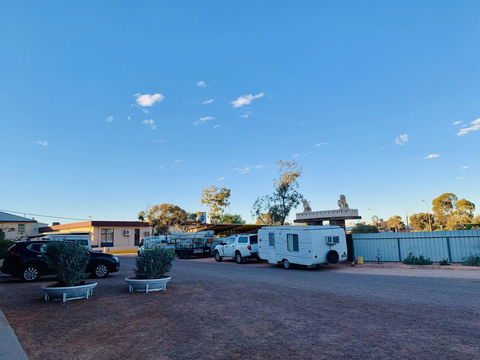 Opal Inn Hotel, Motel, Caravan Park - Hobart Tourism 40