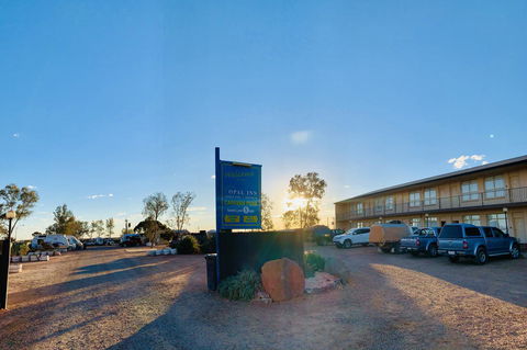Opal Inn Hotel, Motel, Caravan Park - Hobart Tourism 41