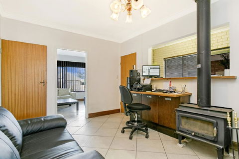 The Ocean Crest - Hobart Tourism 2
