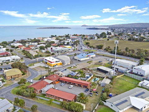 The Ocean Crest - Hobart Tourism 3