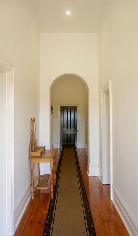 Scobie Lane Retreat - Hobart Tourism 12