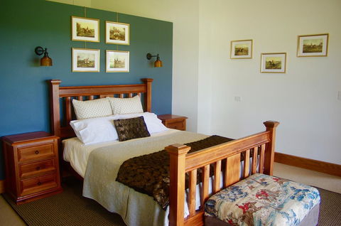Scobie Lane Retreat - Hobart Tourism 7