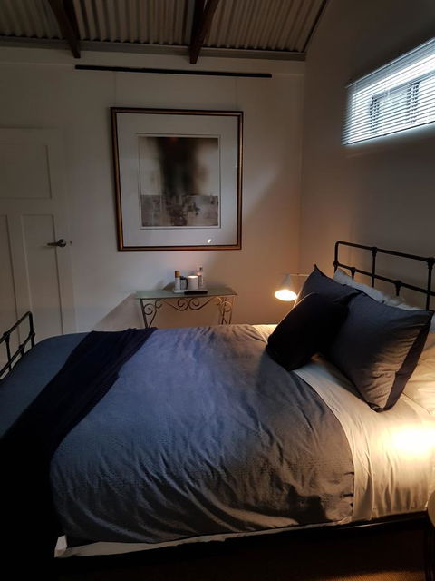 Irongate Studio B&B - Hobart Tourism 3