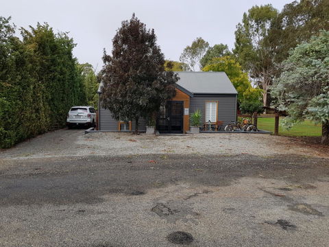 Irongate Studio B&B - Hobart Tourism 8