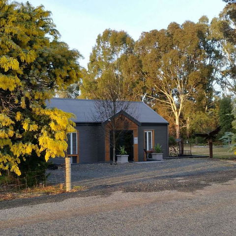 Irongate Studio B&B - Hobart Tourism 12