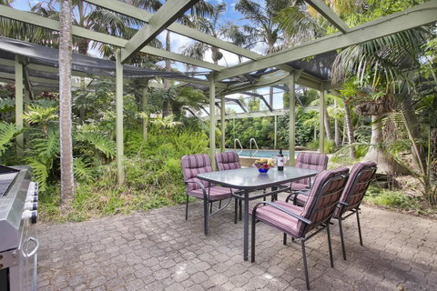 The Palms - Tourism TAS 22
