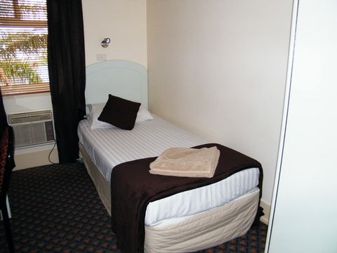 Grand Tasman Hotel - Tourism TAS 22