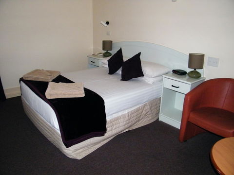 Grand Tasman Hotel - Tourism TAS 39