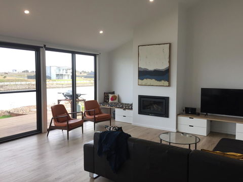 Casa Carrera - Hobart Tourism 9