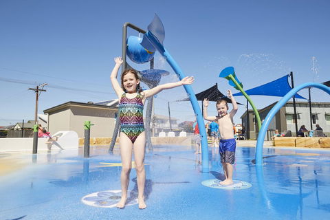 NRMA Victor Harbor Beachfront Holiday Park - Tourism TAS 20