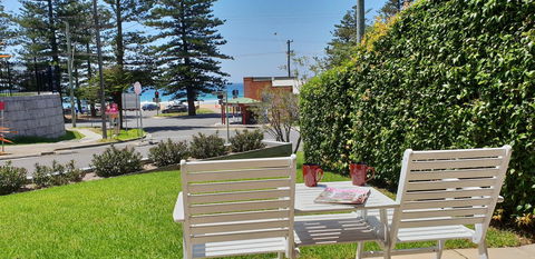 2 Austinmer Studio - Tourism TAS 3