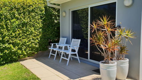 2 Austinmer Studio - Tourism TAS 5