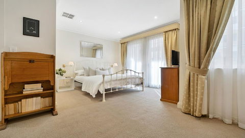 GOUGER 265 - Hobart Tourism 12