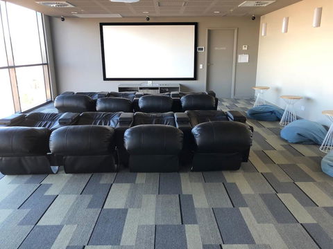 CENTRAL ESCAPE 2 BEDROOM @ ADELAIDE CBD - Hobart Tourism 19