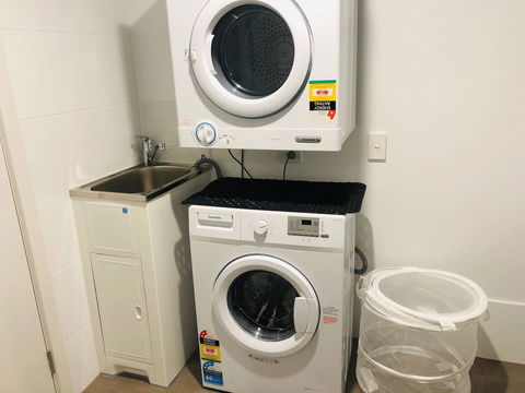 CENTRAL ESCAPE 2 BEDROOM @ ADELAIDE CBD - Hobart Tourism 11