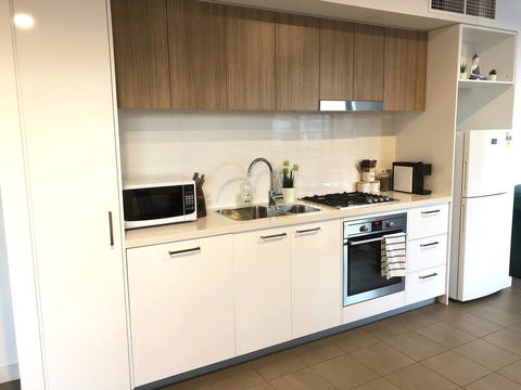 CENTRAL ESCAPE 2 BEDROOM @ ADELAIDE CBD - Hobart Tourism 7