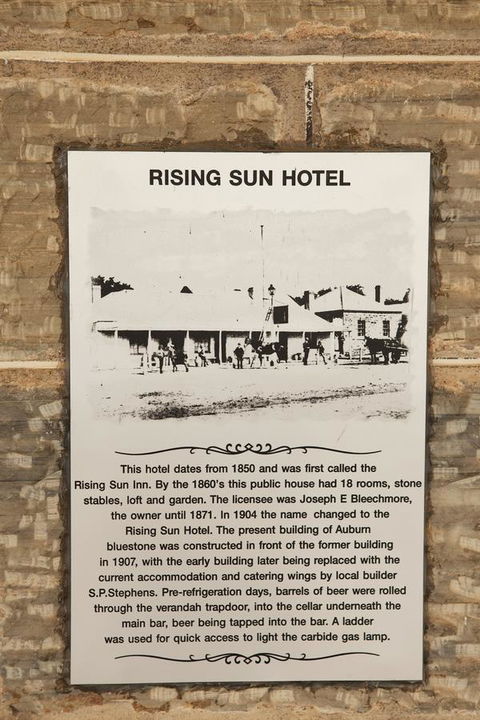 The Rising Sun Hotel - Hobart Tourism 3