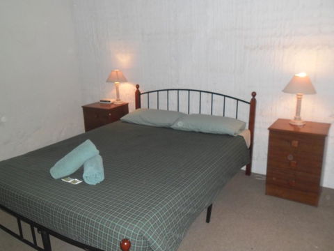 Desert View Apartments - Hobart Tourism 5