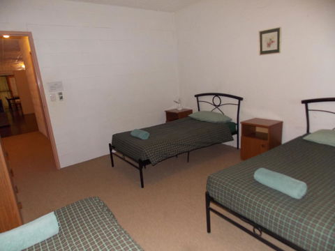 Desert View Apartments - Hobart Tourism 2