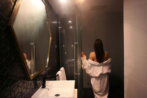 Ellen Hotel - Tourism TAS 6