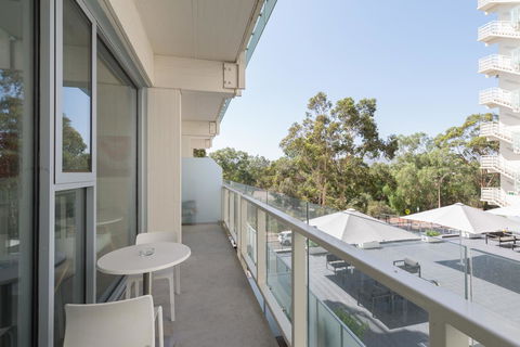 Ther-Rich Elegant 1BR Apartment In Walkerville - Tourism TAS 29