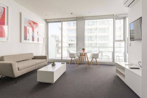 Ther-Rich Elegant 1BR Apartment In Walkerville - Tourism TAS 14
