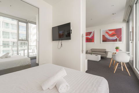 Ther-Rich Elegant 1BR Apartment In Walkerville - Tourism TAS 3
