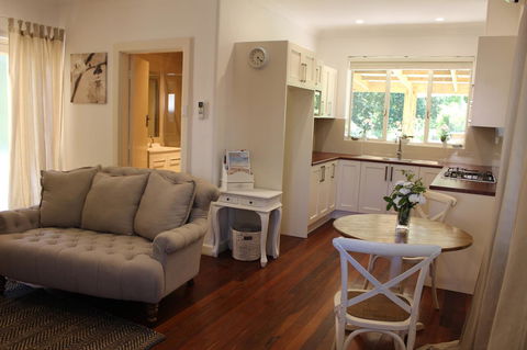 Pirralilla Estate Adelaide Hills - Hobart Tourism 16
