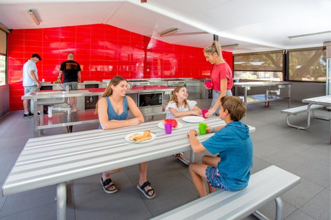 BIG4 Renmark Riverfront Holiday Park - Tourism TAS 43