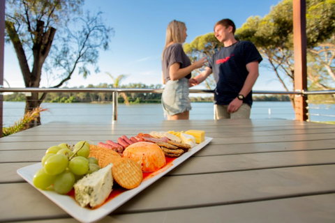 BIG4 Renmark Riverfront Holiday Park - Tourism TAS 6