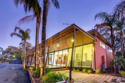 BIG4 Renmark Riverfront Holiday Park - Tourism TAS 26