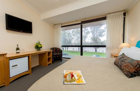 Berri Hotel - Tourism TAS 36