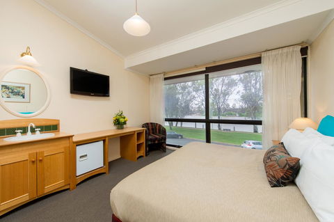 Berri Hotel - Tourism TAS 37