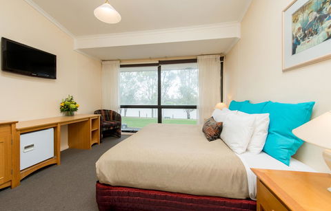 Berri Hotel - Tourism TAS 38