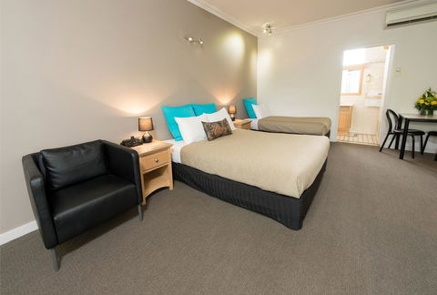 Berri Hotel - Tourism TAS 42
