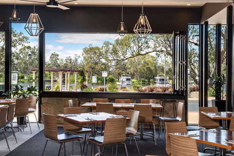Berri Hotel - Tourism TAS 9