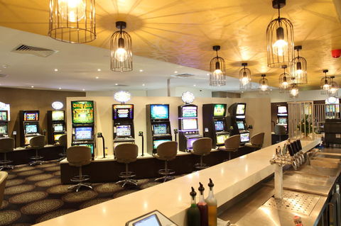 Berri Hotel - Tourism TAS 19