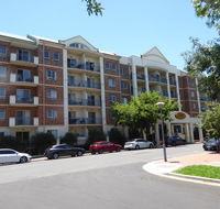 ADELAIDE CENTRAL APARTMENT - 3BR 2BATH  CARPARK - Hobart Tourism