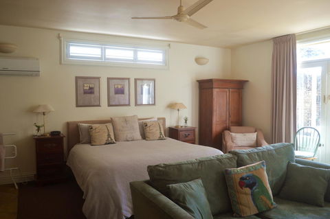 Athelney Cottage Bed And Breakfast - Tourism TAS 17