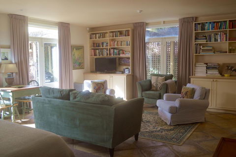 Athelney Cottage Bed And Breakfast - Tourism TAS 23