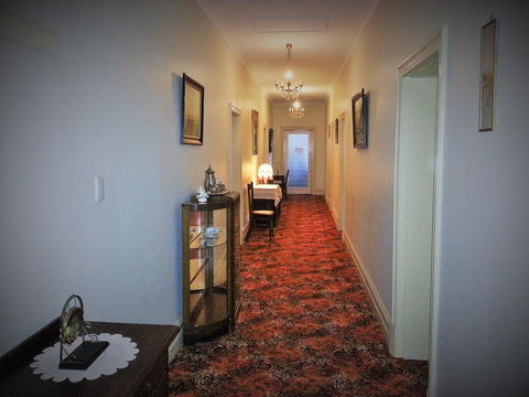 Sonbern Lodge Motel - Hobart Tourism 8