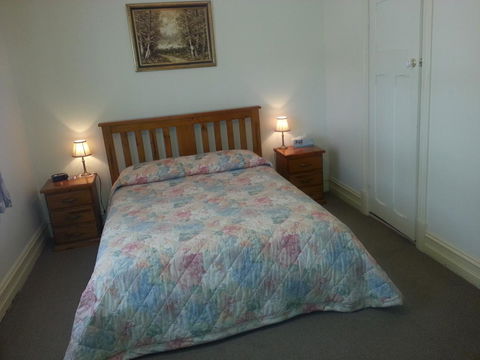 Sonbern Lodge Motel - Hobart Tourism 10