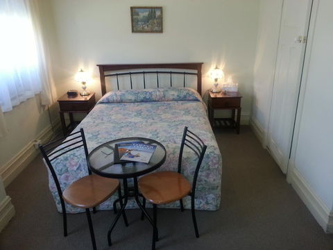 Sonbern Lodge Motel - Hobart Tourism 35
