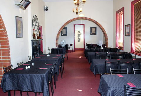 Royal Exchange Hotel - Hobart Tourism 3