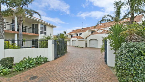 Salt Waterfront Apartment - Tourism TAS 3